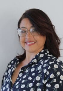 Foto da advogada Claudia Rodrigues